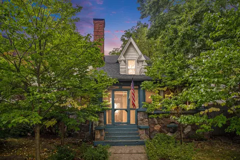 119 Sherman Rd, Battle Creek, MI 49017