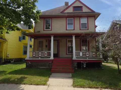 136 Frelinghuysen Ave, Battle Creek, MI 49017