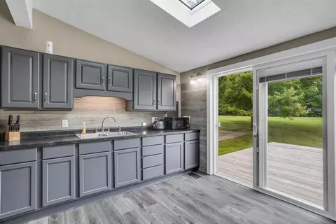 10811 N Waldron Rd, Jerome, MI 49249 photo 6