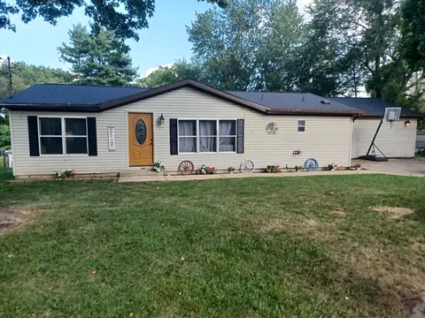 85 Barr St, Hillsdale, MI 49242