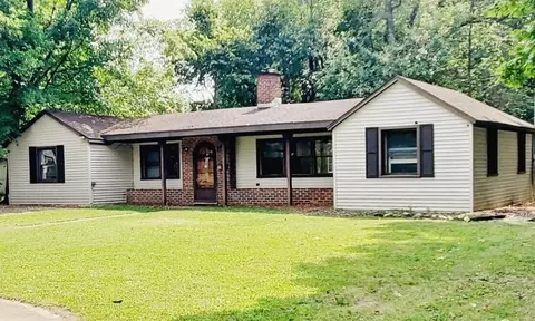 203 Barry St, Union City, MI 49094