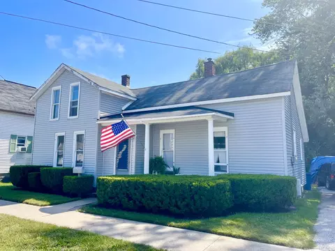 171 13th St, Manistee, MI 49660