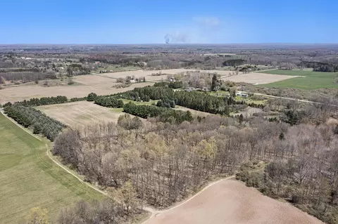 V/l Chauvez, Custer, MI 49405 photo 2