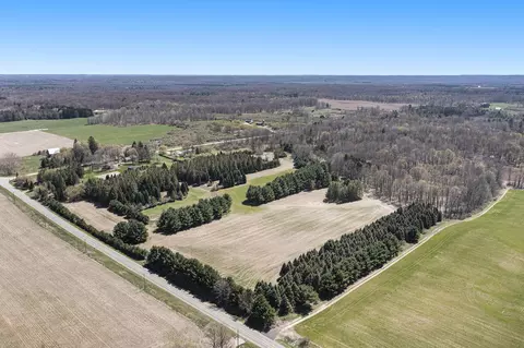 V/l Chauvez, Custer, MI 49405