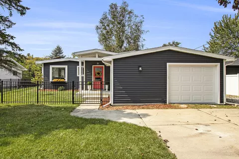 11254 Colony Rd, Pinckney, MI 48169