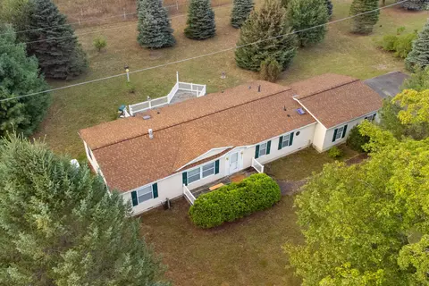 7962 Norconk Rd, Bear Lake, MI 49614