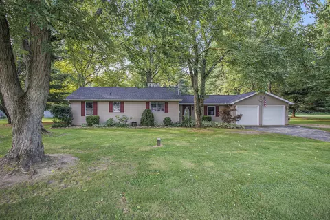 73 Crosby Dr, Battle Creek, MI 49014