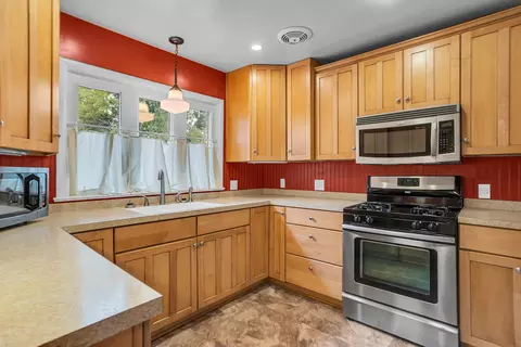 929 Albright Dr, Jackson, MI 49203 photo 14