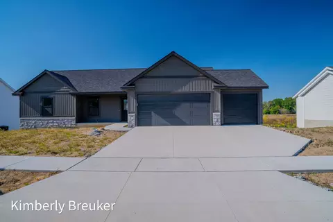 6305 Roman Rd, Allendale, MI 49401