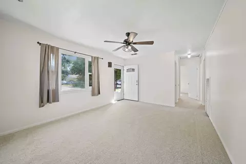 838 Fleming Ave, Jackson, MI 49202 photo 6