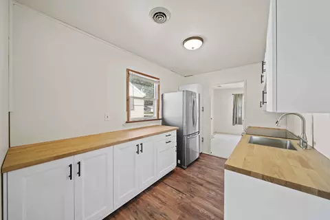 838 Fleming Ave, Jackson, MI 49202 photo 11