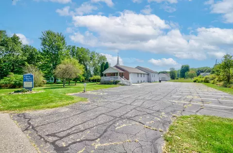 9009 Mccain Rd, Parma, MI 49269