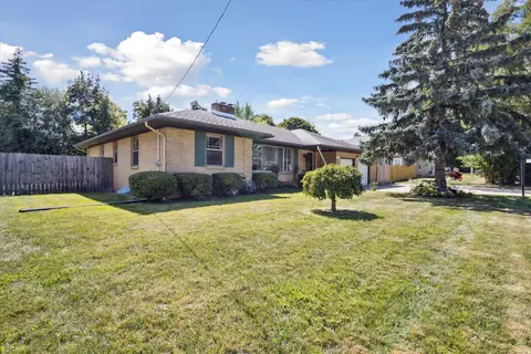 2118 Michigan St NE, Grand Rapids, MI 49503