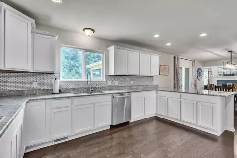 5630 Carter Ct, Dexter, MI 48130 photo 14
