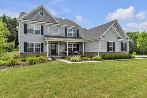 5630 Carter Ct, Dexter, MI 48130 photo 2