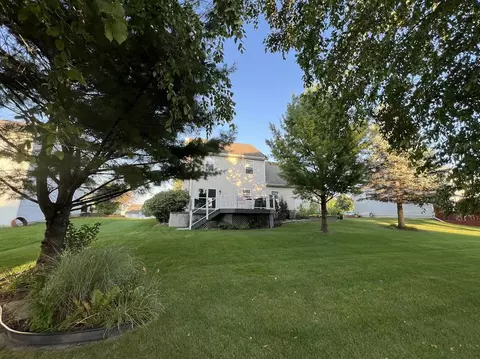 1281 Maple Leaf Ln, Howell, MI 48843 photo 29