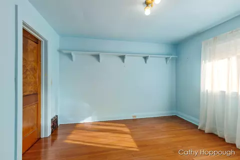 242 E Washington St, Ionia, MI 48846 photo 34