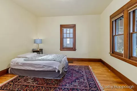 242 E Washington St, Ionia, MI 48846 photo 24