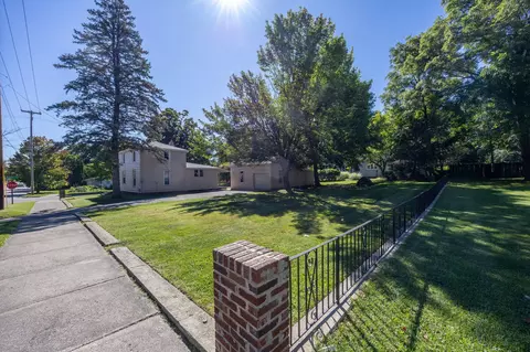 303 Spring St, Big Rapids, MI 49307 photo 5