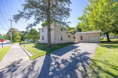 303 Spring St, Big Rapids, MI 49307 photo 7