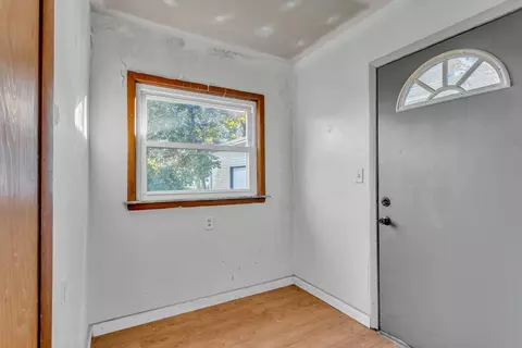 1102 E South St, Jackson, MI 49203 photo 9
