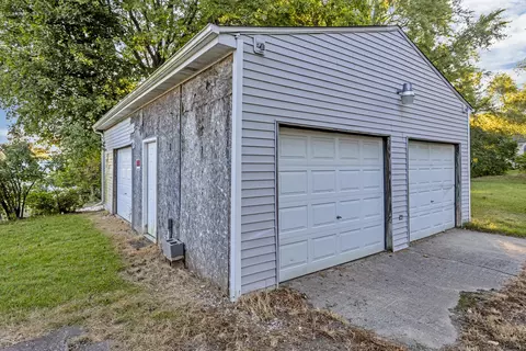 1102 E South St, Jackson, MI 49203 photo 30