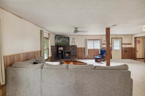 1534 Maple St, Niles, MI 49120 photo 13