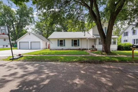 1534 Maple St, Niles, MI 49120 photo 3