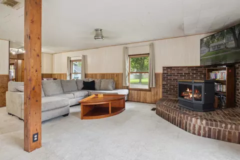 1534 Maple St, Niles, MI 49120 photo 12