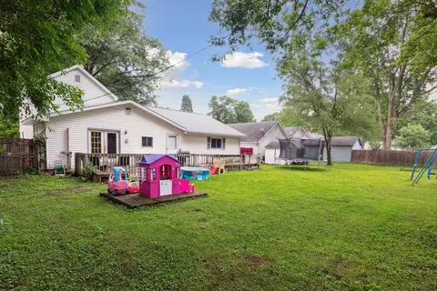 1534 Maple St, Niles, MI 49120 photo 32
