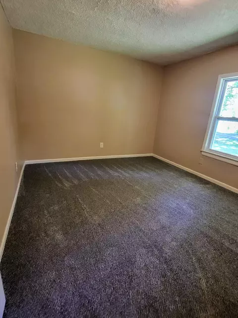 6080 Biddle St, Romulus, MI 48174 photo 14