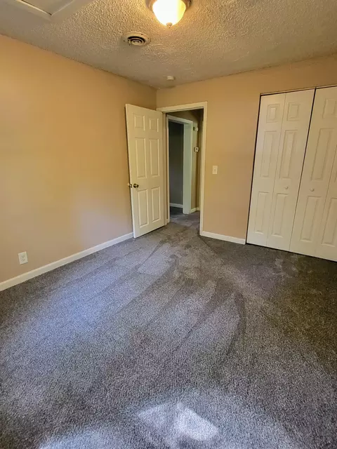 6080 Biddle St, Romulus, MI 48174 photo 17