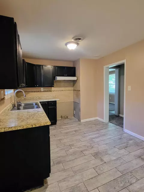 6080 Biddle St, Romulus, MI 48174 photo 20