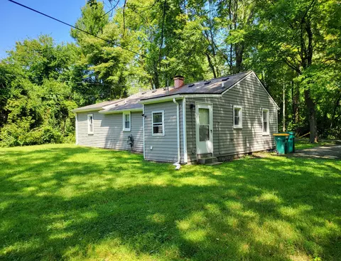 6080 Biddle St, Romulus, MI 48174 photo 4