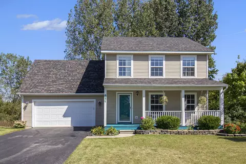 621 S East St, Fowlerville, MI 48836