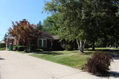 Exterior - 305 Mills Rd, Saline, MI 48176 photo 8 of 26