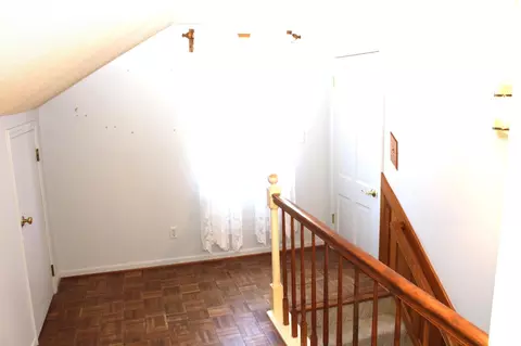 Entry Way - 305 Mills Rd, Saline, MI 48176 photo 3 of 6