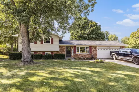 212 Thelma Dr, Battle Creek, MI 49014