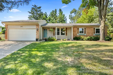 4967 Stony Creek Ave NW, Comstock Park, MI 49321