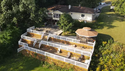 3791 Carpenter Rd, Hillsdale, MI 49242