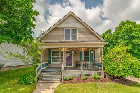 1091 Starkweather St, Plymouth, MI 48170