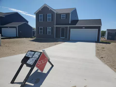 4143 Silverton Dr, Holland, MI 49424