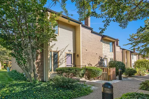 2701 Zuni Trl SE, Grand Rapids, MI 49506
