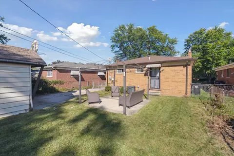 9031 Appleton Ave, Redford, MI 48239 photo 27