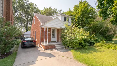 23145 Cherry Hill St, Dearborn, MI 48124