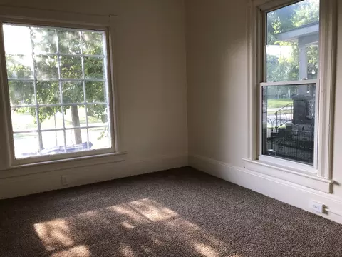 611 S Jackson St, Jackson, MI 49203 photo 20