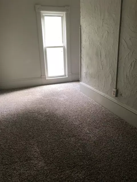 611 S Jackson St, Jackson, MI 49203 photo 28