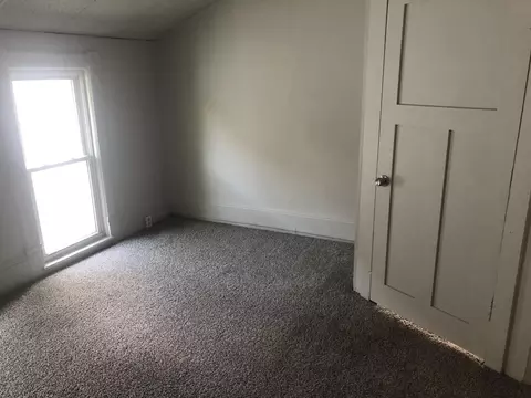 611 S Jackson St, Jackson, MI 49203 photo 25