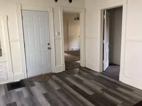 611 S Jackson St, Jackson, MI 49203 photo 13