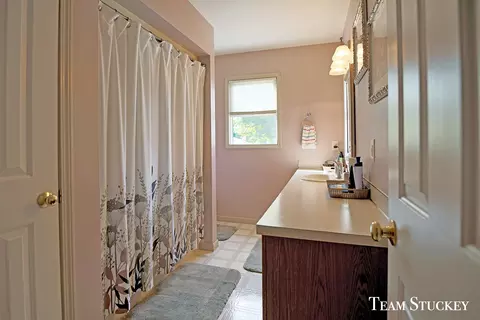13185 Shutter Dr SE, Lowell, MI 49331 photo 19